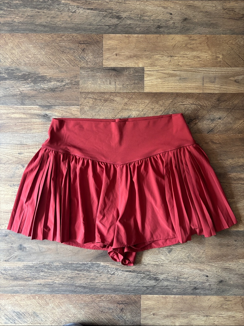 Offline by Aerie burgundy red flowy pleated shorts size XXL new without tags